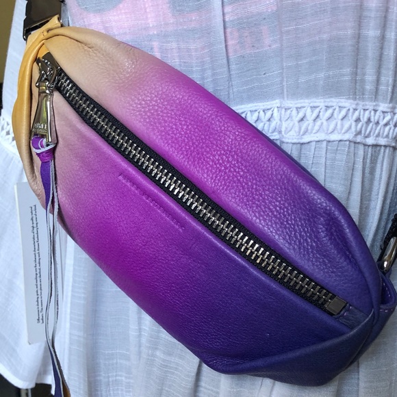 NWT Aimee Kestenberg Genuine Leather Convertible Belt/Crossbody Bag - Picture 4 of 10